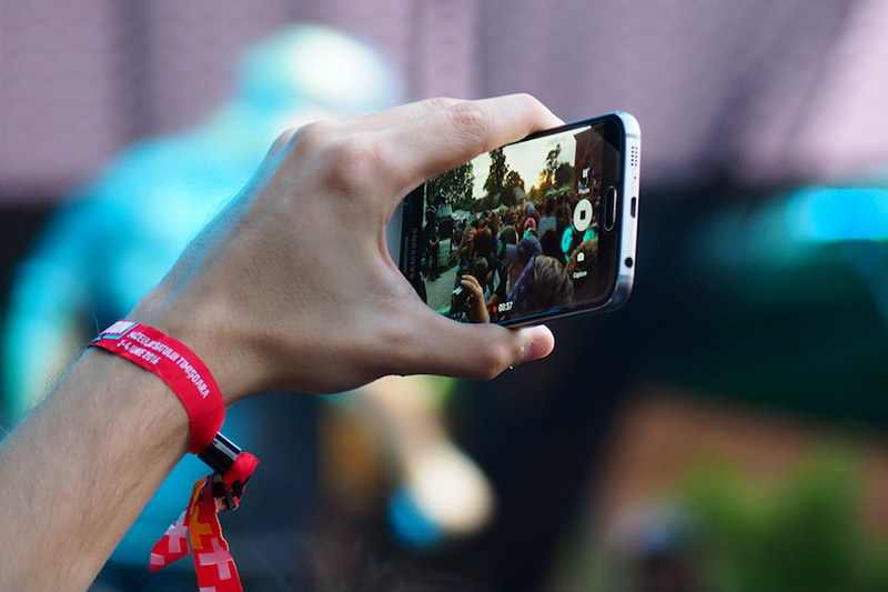 Be the first to deliver the story